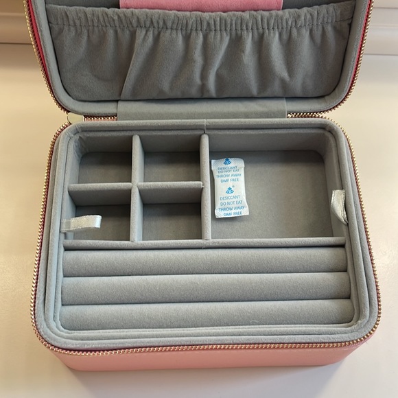 Pandora Storage Box - Picture 3 of 7